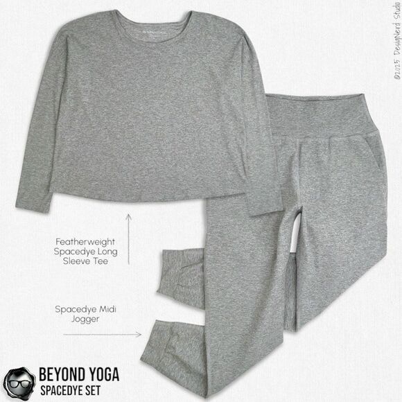 BEYOND YOGA SPACEDYE SET: FEATHERWEIGHT LONG SLEEVE T + MIDI JOGGERS SILVER MIST - Picture 1 of 14